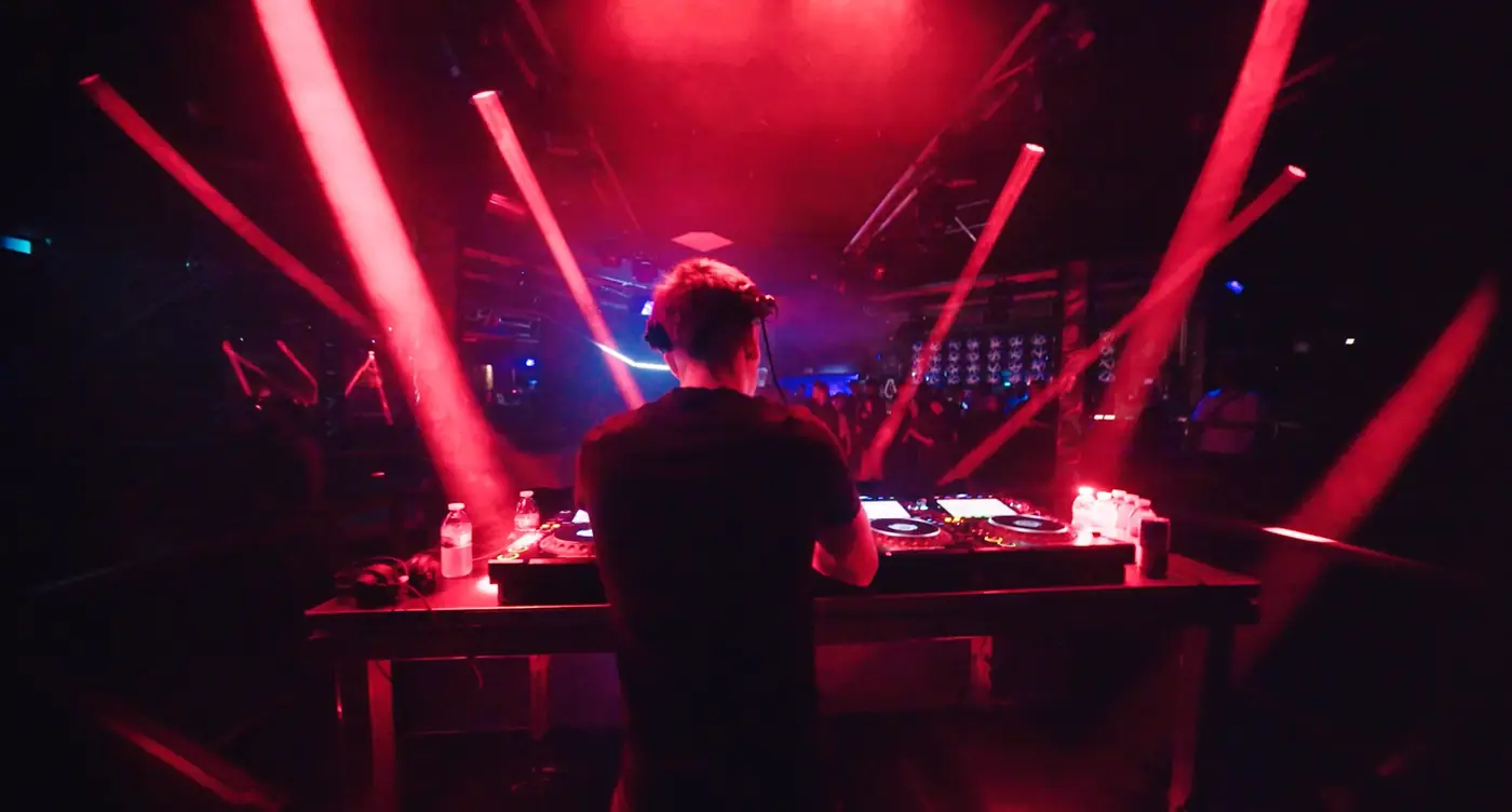 YITRAX live